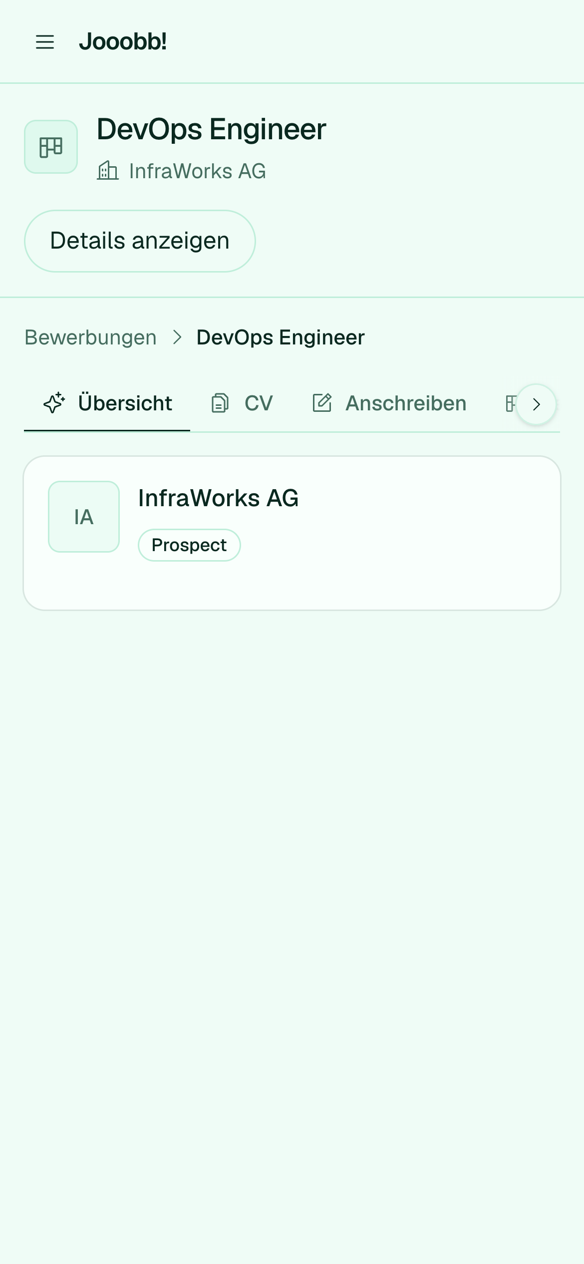 Bewerbungsübersicht mit Status und Kontakten