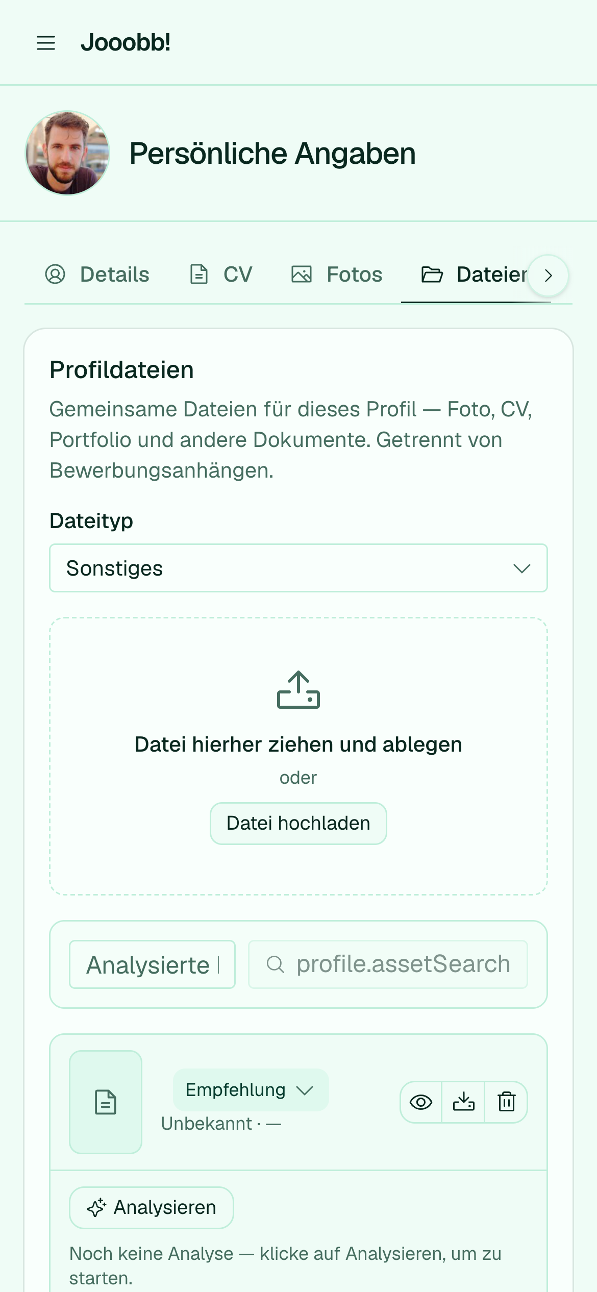 Profil-Assets mit KI-Dokumentenanalyse