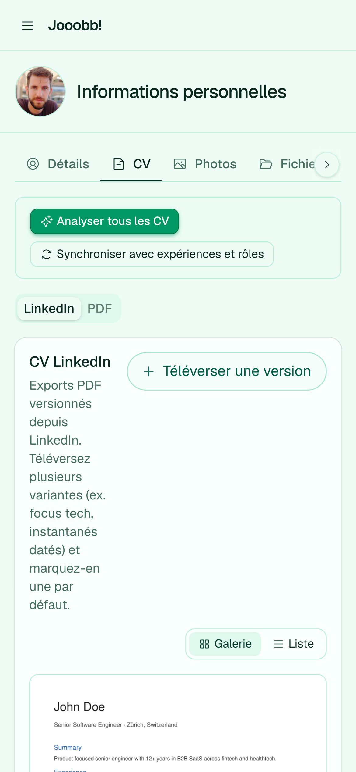 Import CV LinkedIn et analyse de liens publics sur l'onglet CV du profil