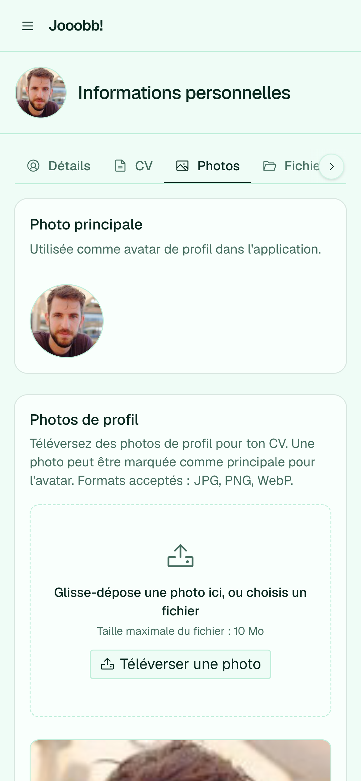 Gestion des photos de profil avec génération de variantes
