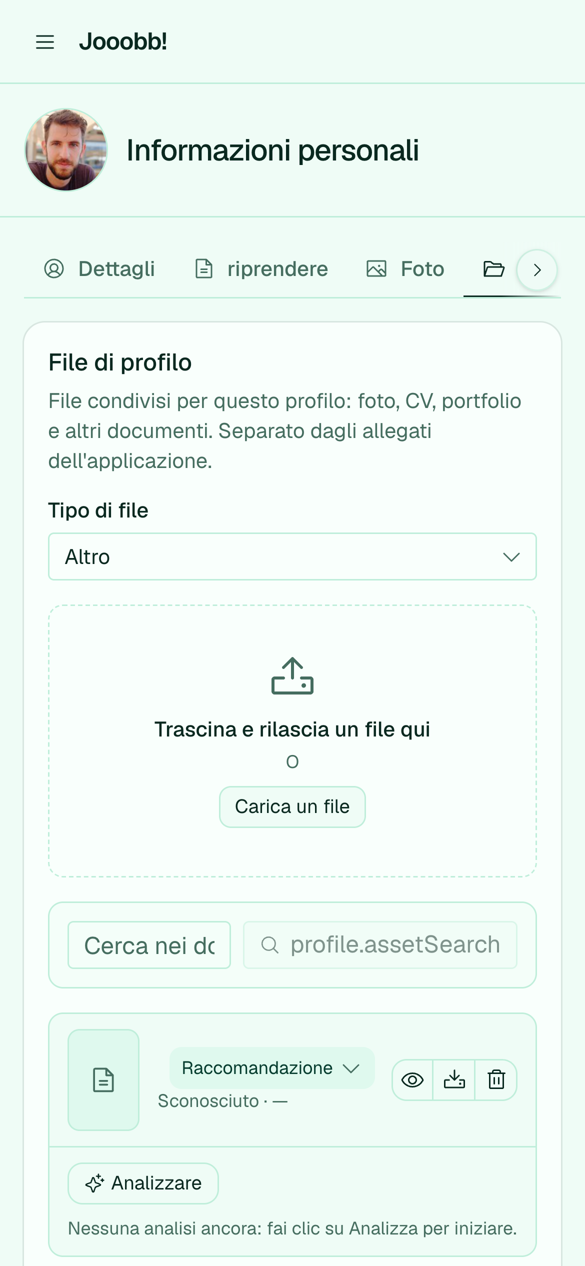 Asset profilo con analisi documentale IA